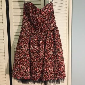 Pacsun strapless corseted dress